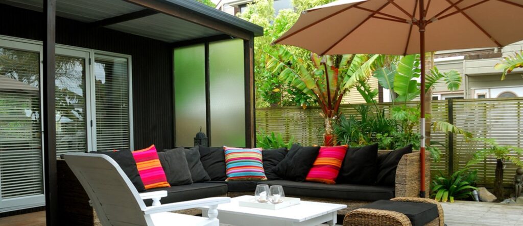 outdoor garden furniture in Dubai